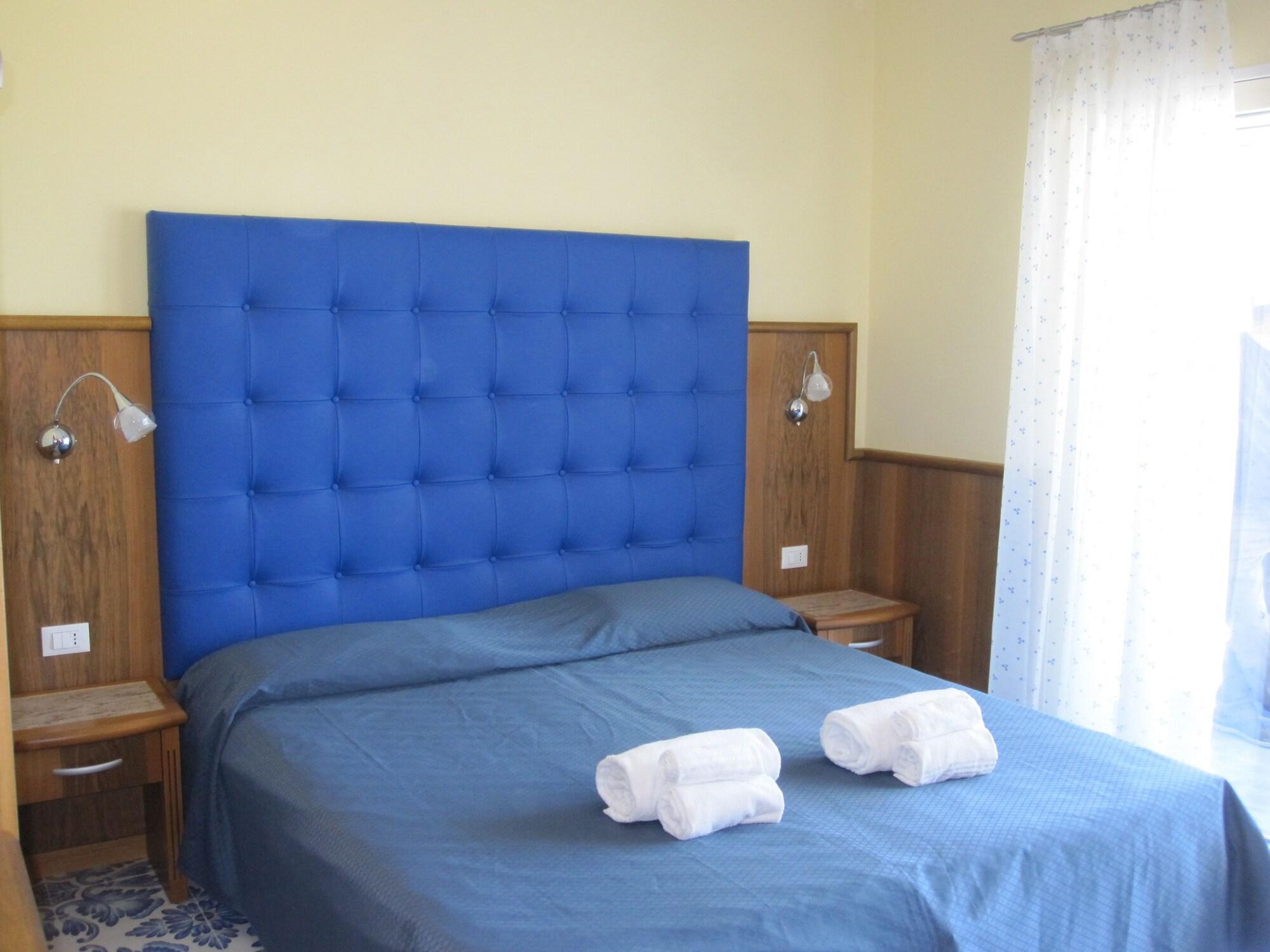 Hotel Panoramic Giardini Naxos Exterior foto