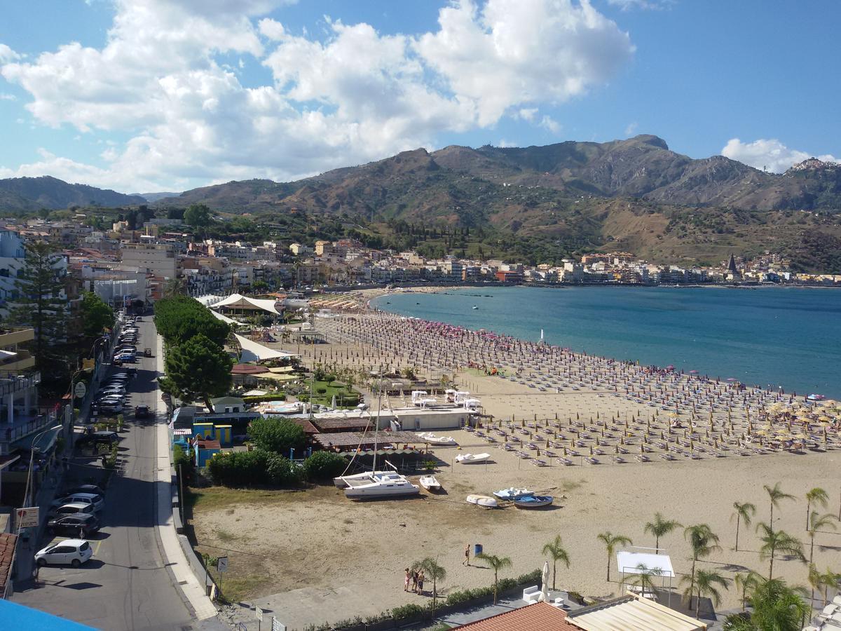 Hotel Panoramic Giardini Naxos Exterior foto