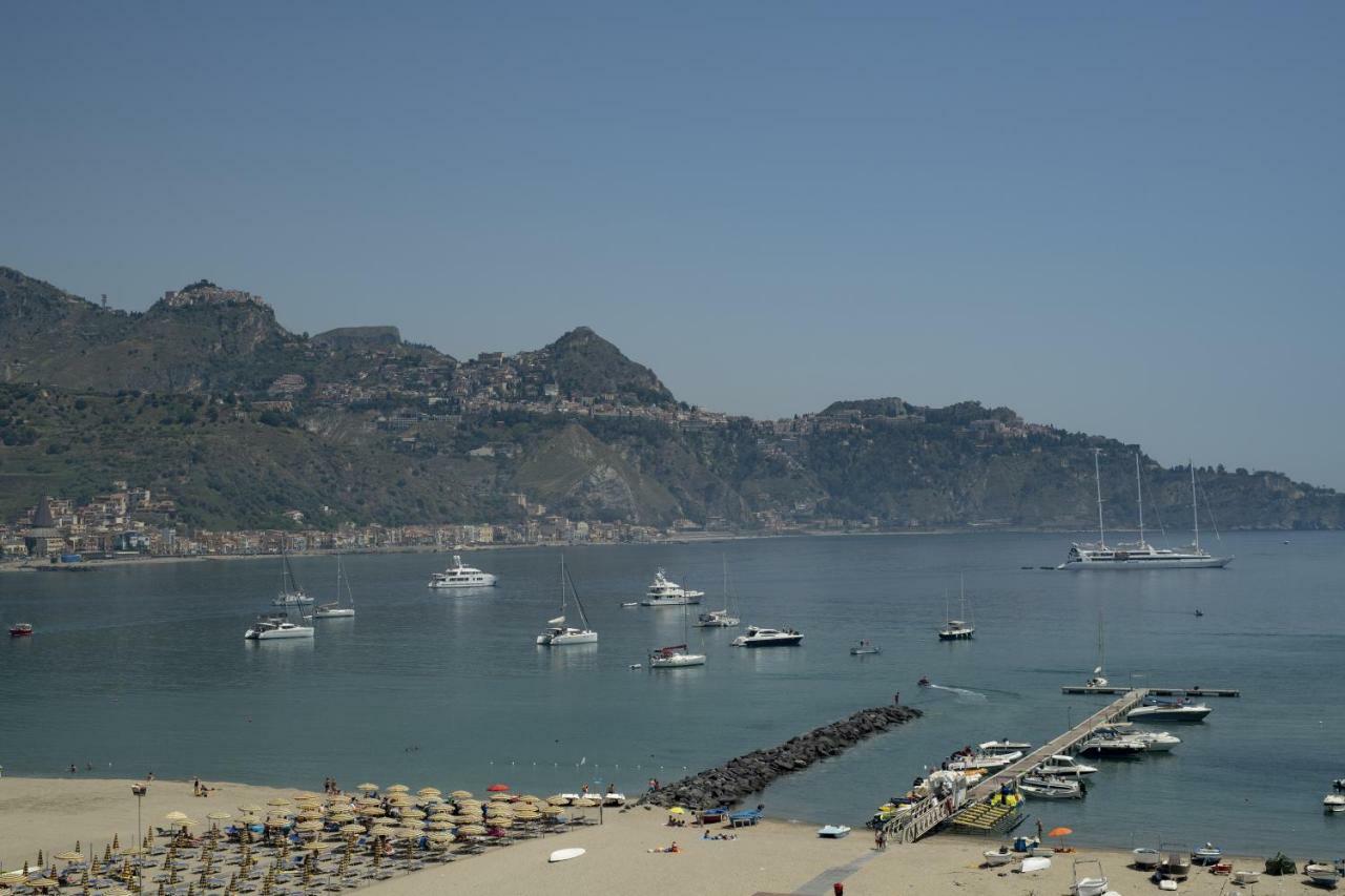 Hotel Panoramic Giardini Naxos Exterior foto